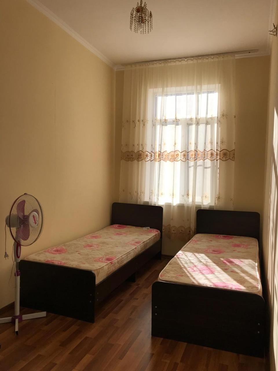 Hotel Гостевой Дом С Садом Gagry Zewnętrze zdjęcie